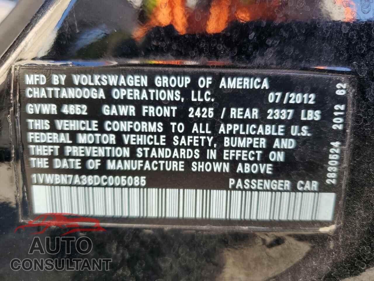 VOLKSWAGEN PASSAT 2013 - 1VWBN7A36DC005085