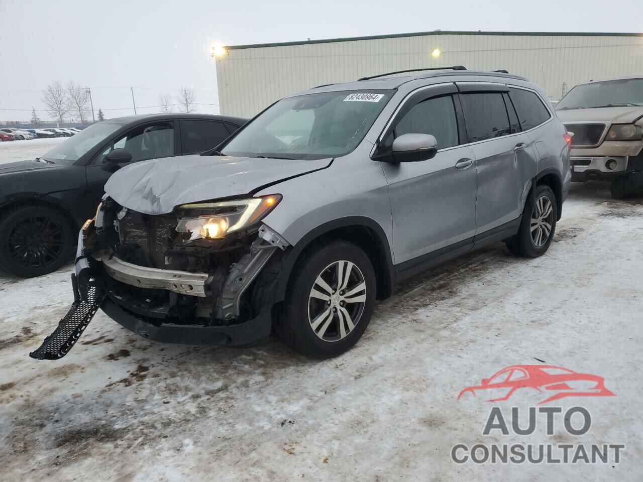 HONDA PILOT 2017 - 5FNYF6H71HB508285