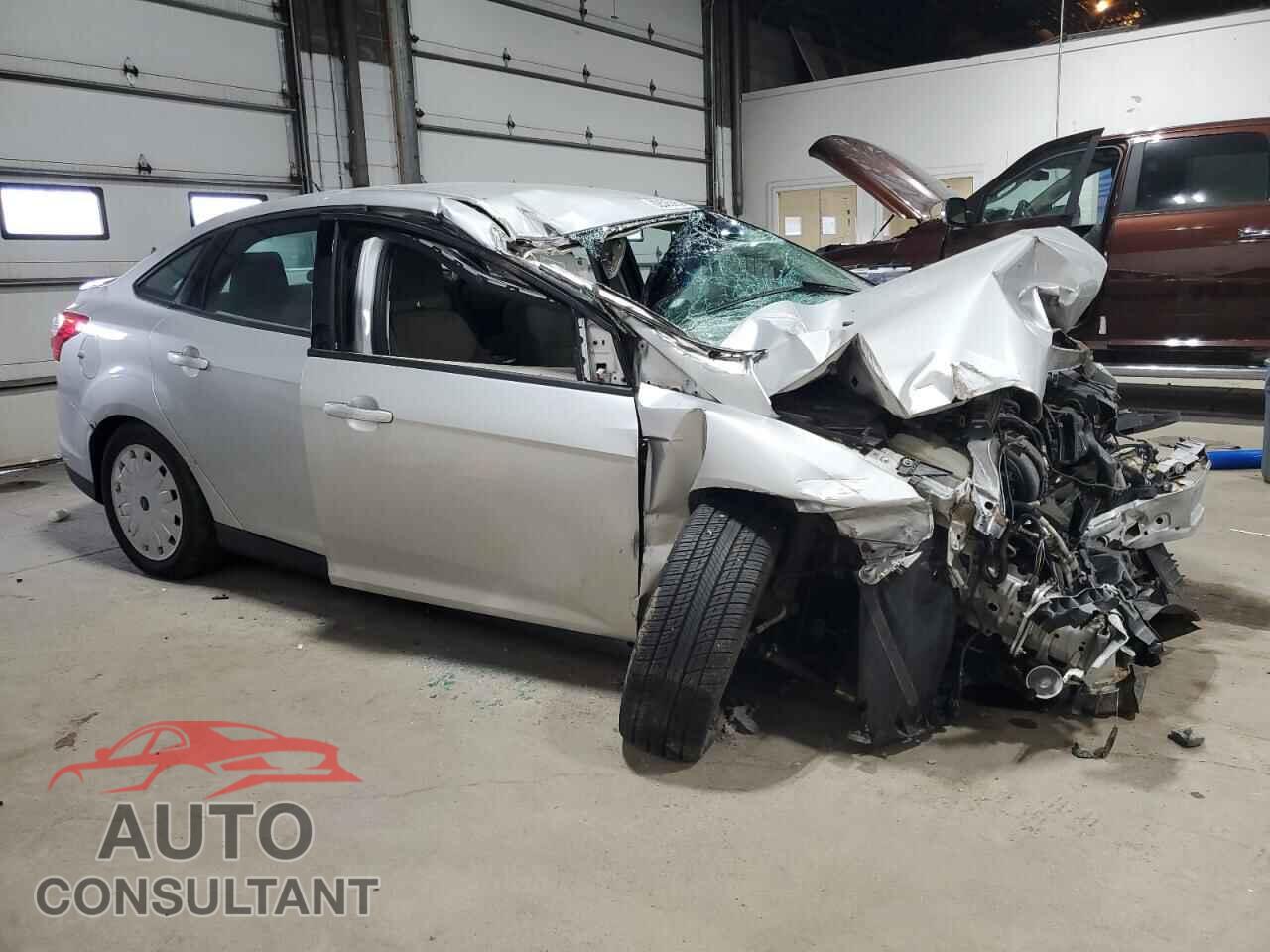 FORD FOCUS 2014 - 1FADP3F2XEL356538
