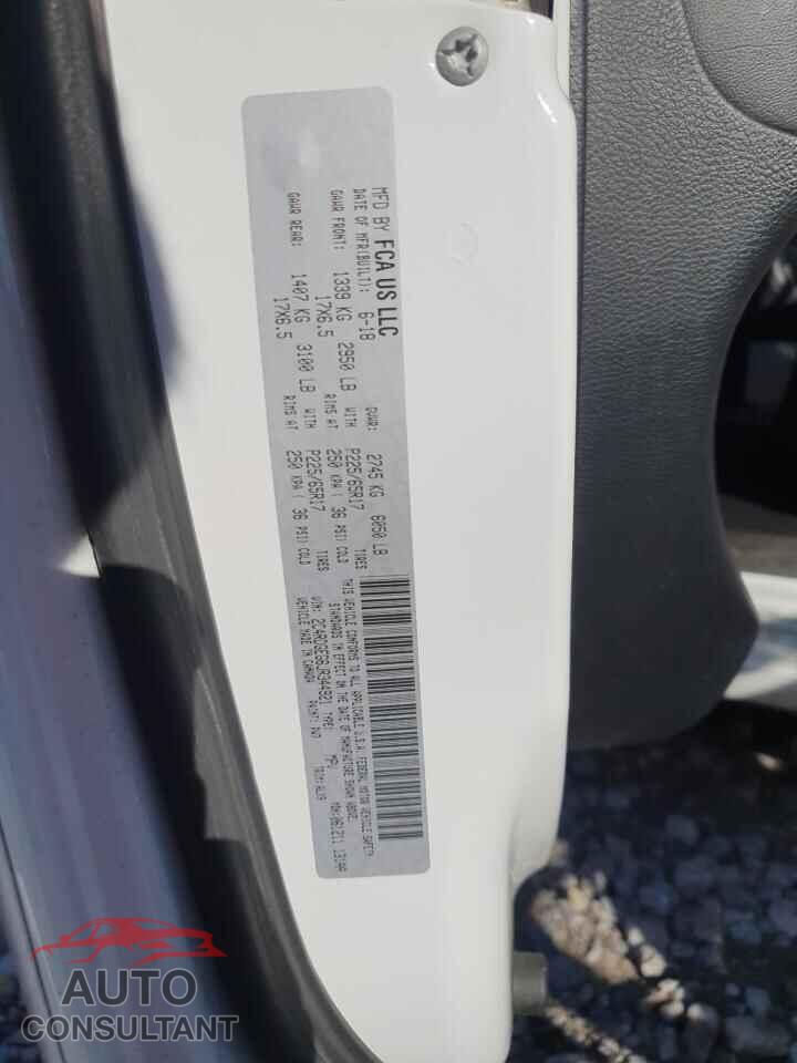 DODGE CARAVAN 2018 - 2C4RDGEG6JR344921