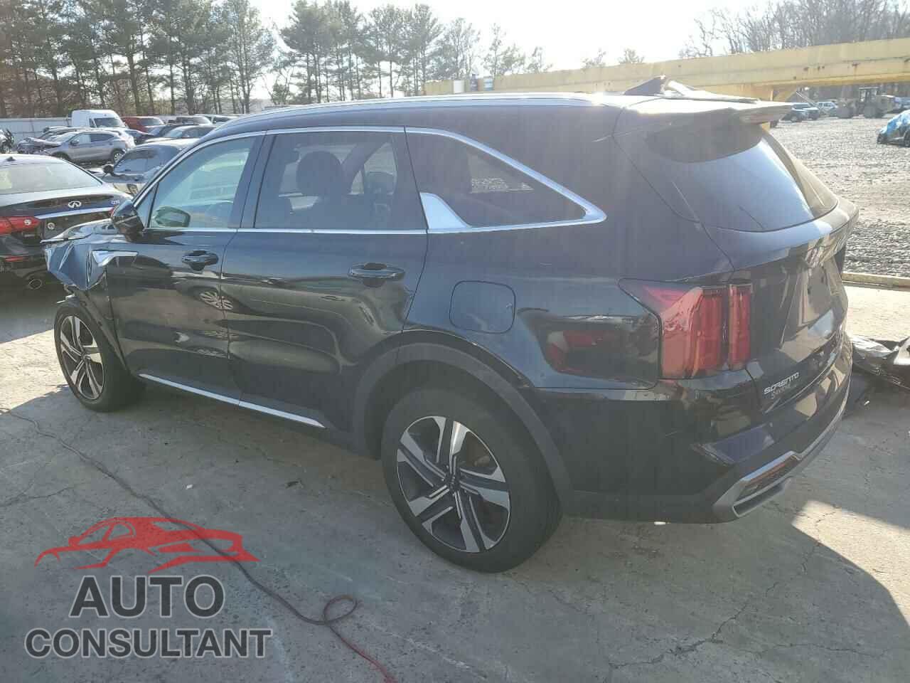 KIA SORENTO 2023 - KNDRMDLGXP5140744