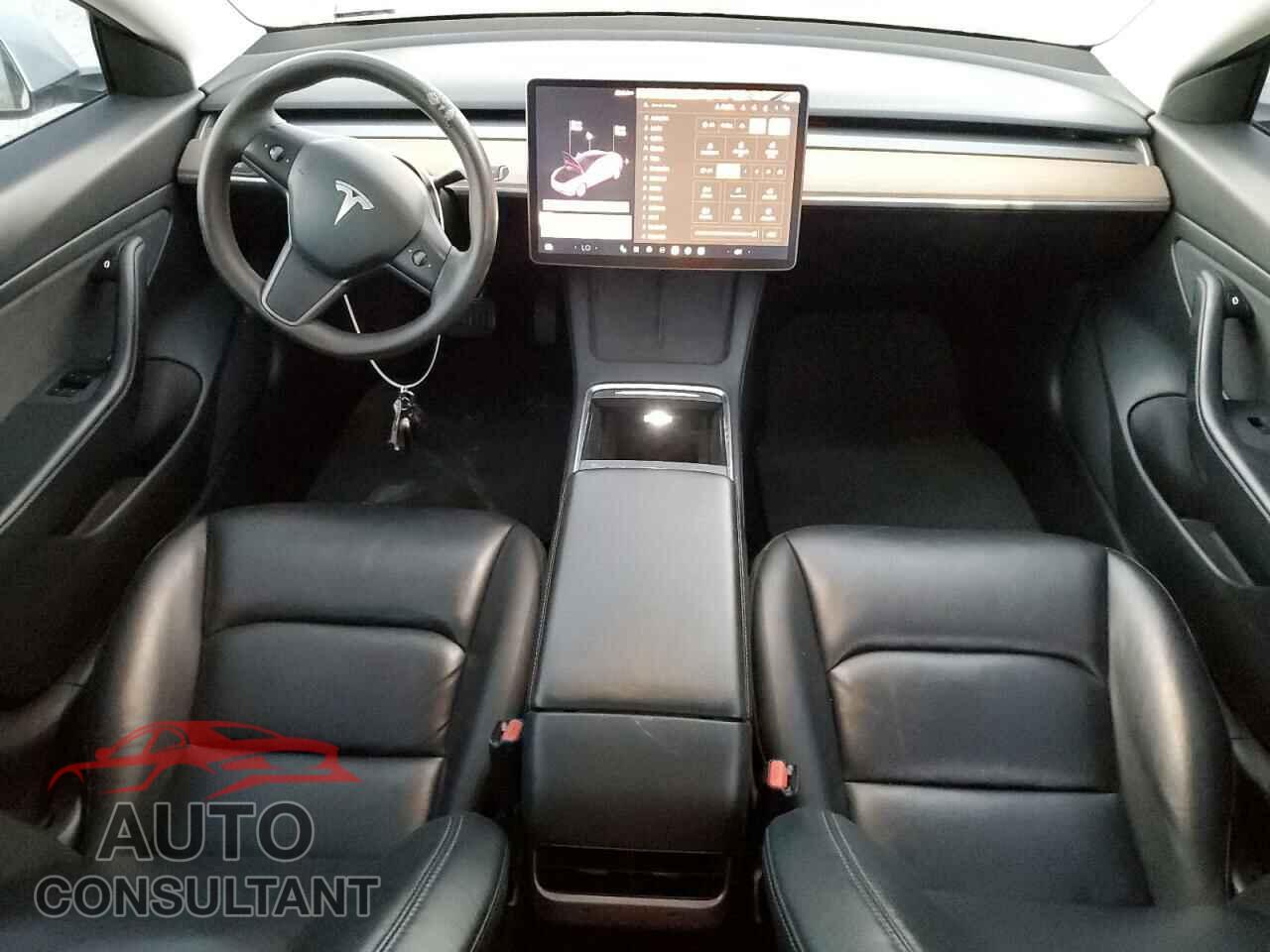 TESLA MODEL 3 2021 - 5YJ3E1EA2MF868059