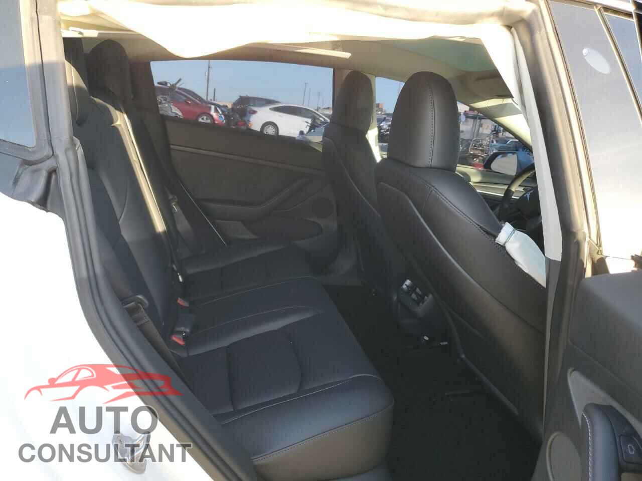 TESLA MODEL 3 2023 - 5YJ3E1EA5PF571792