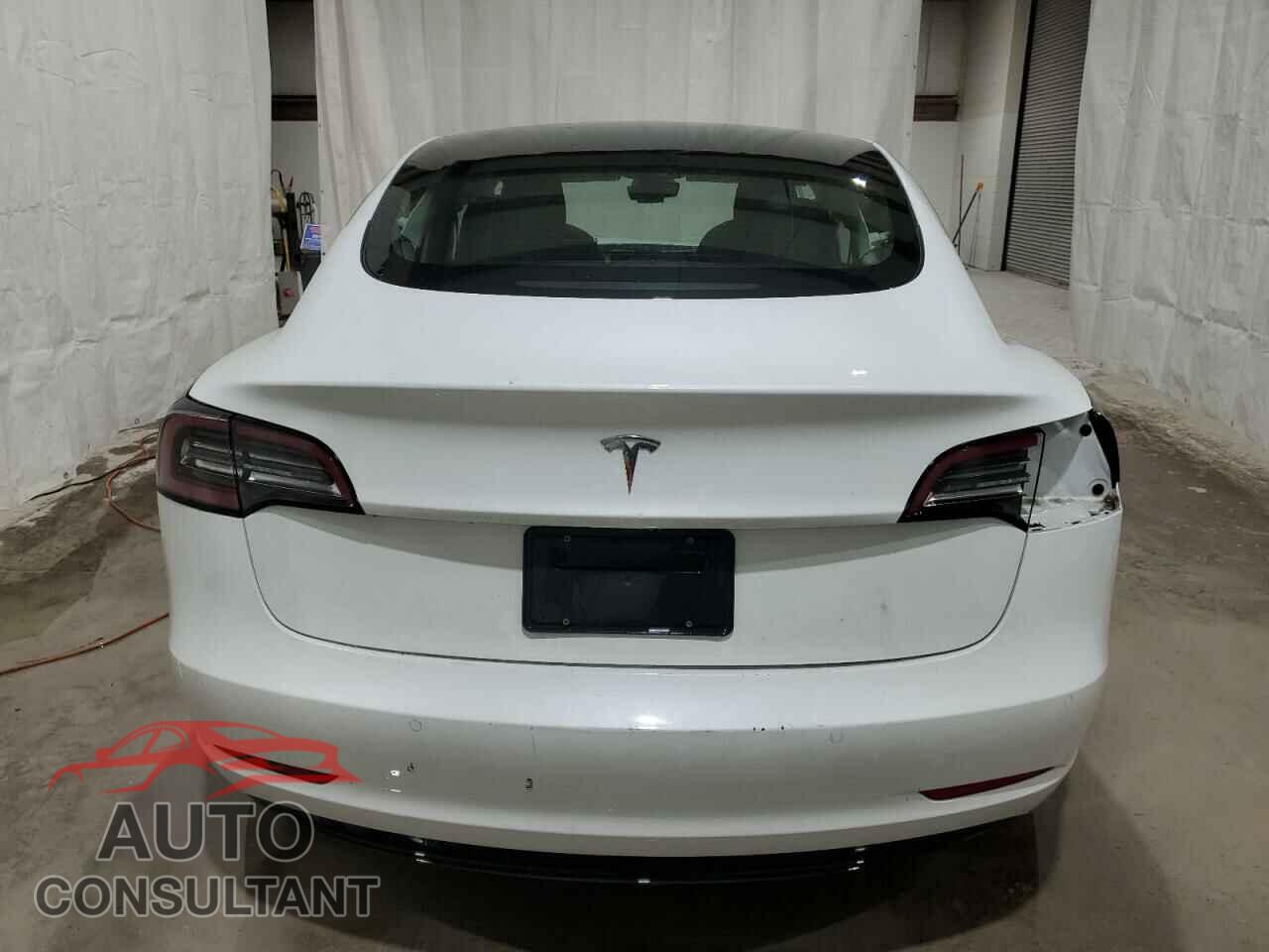 TESLA MODEL 3 2022 - 5YJ3E1EA2NF372339