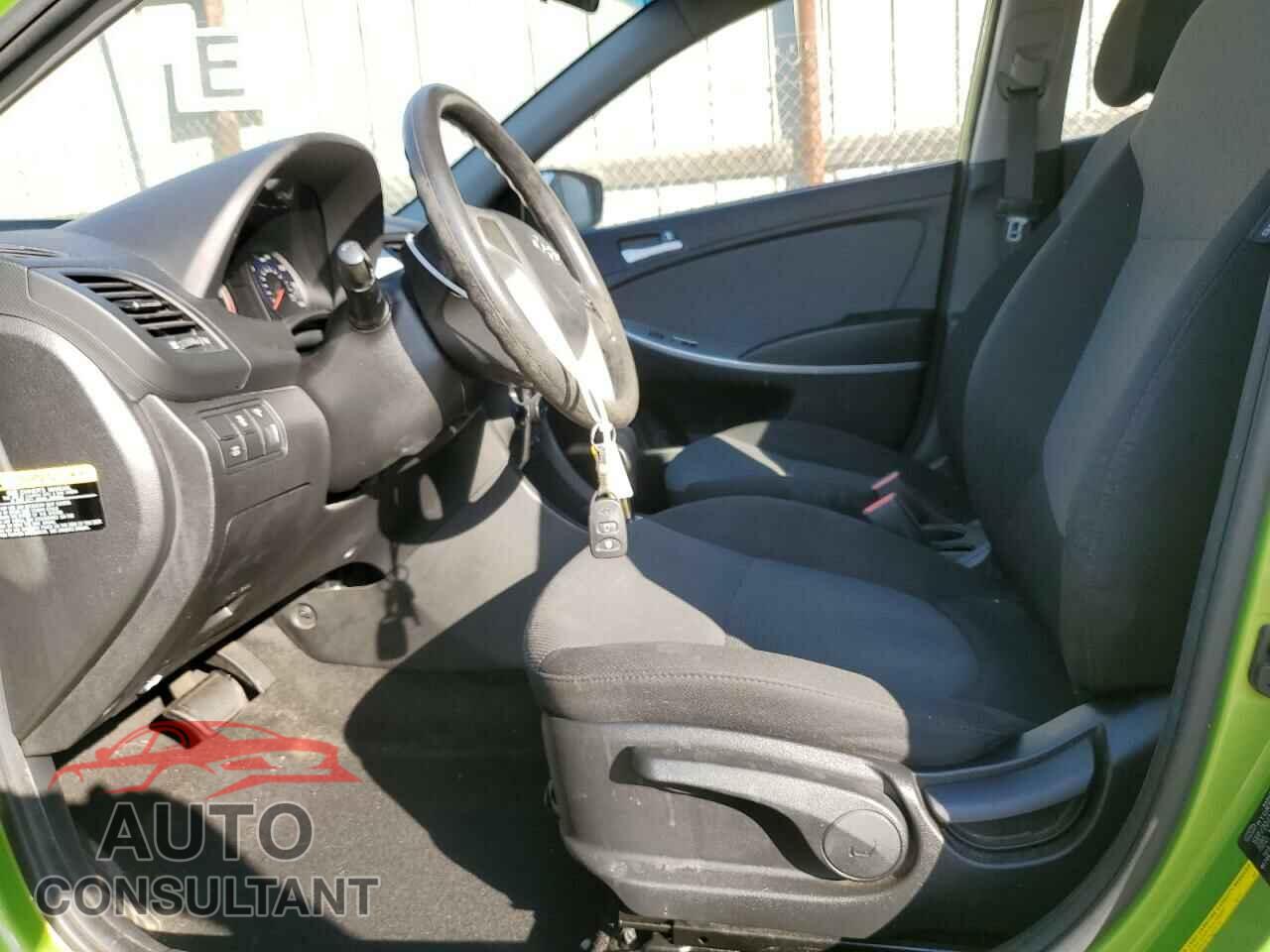 HYUNDAI ACCENT 2013 - KMHCT5AEXDU138375