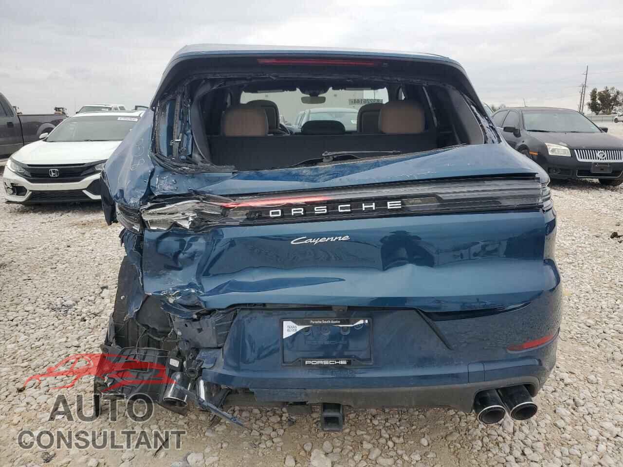 PORSCHE CAYENNE 2024 - WP1AA2AY6RDA09968