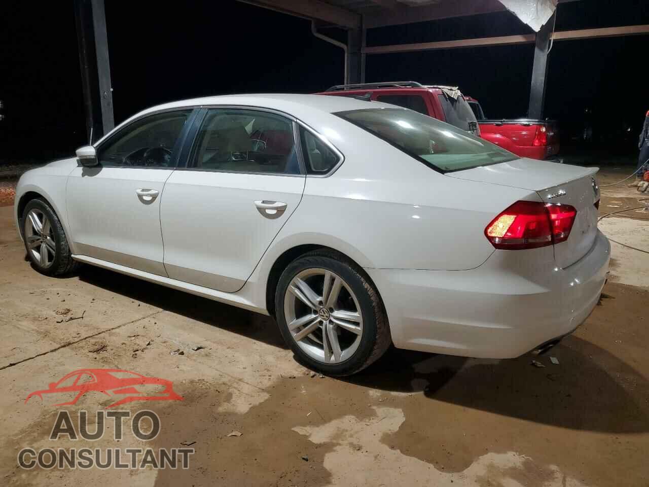 VOLKSWAGEN PASSAT 2014 - 1VWBT7A36EC096754