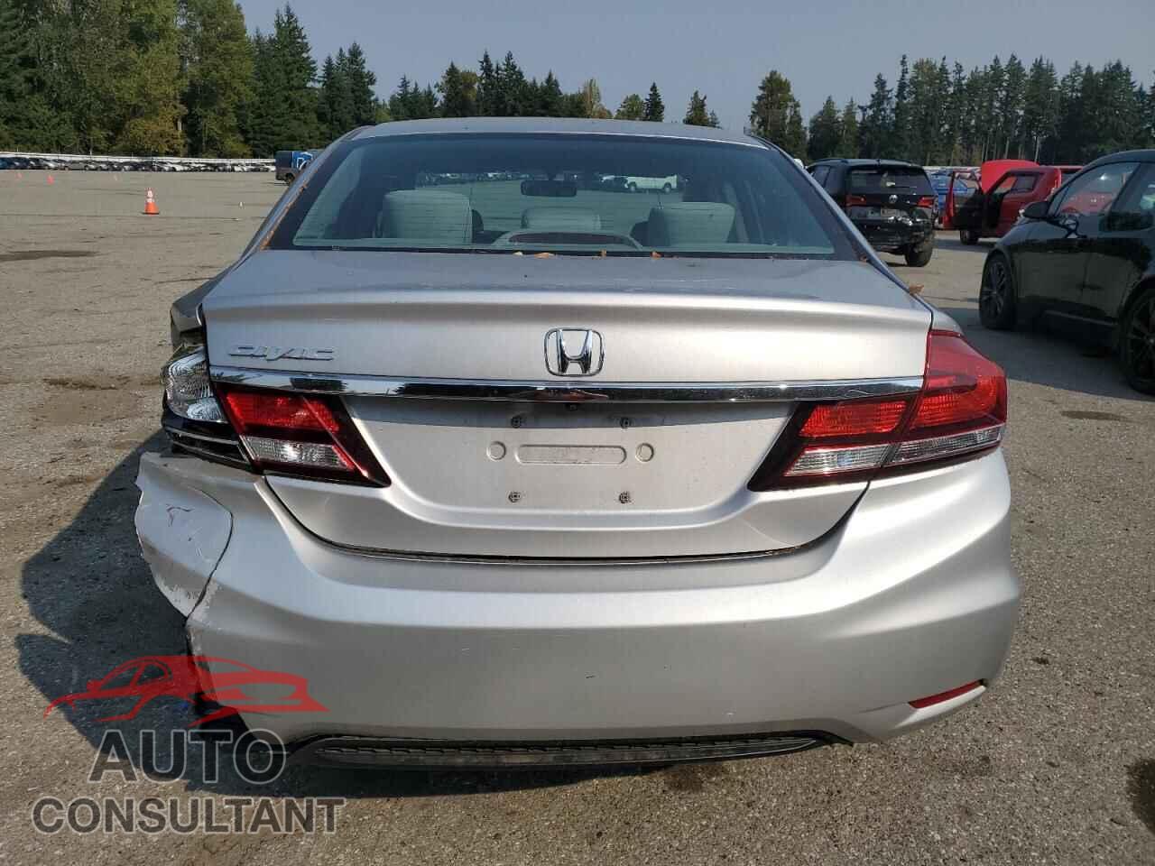 HONDA CIVIC 2014 - 19XFB2F55EE252277