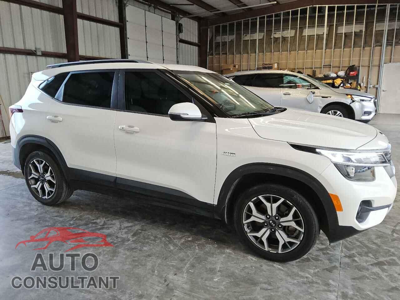 KIA SELTOS 2021 - KNDERCAA2M7049752