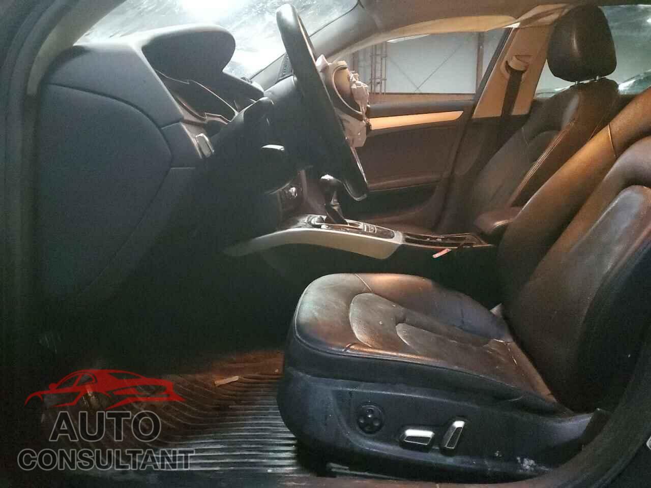 AUDI A4 2013 - WAUDFCFL1DN029273
