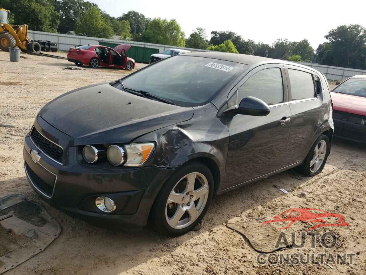 CHEVROLET SONIC 2016 - 1G1JE6SBXG4142178