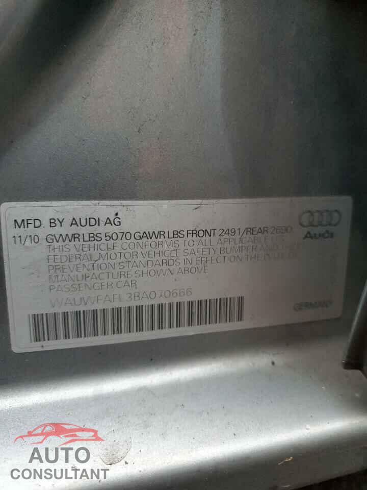 AUDI A4 2011 - WAUWFAFL3BA070666