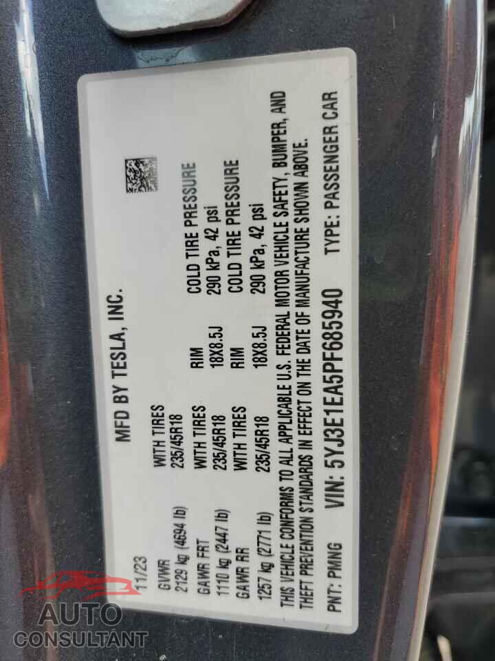 TESLA MODEL 3 2023 - 5YJ3E1EA5PF685940