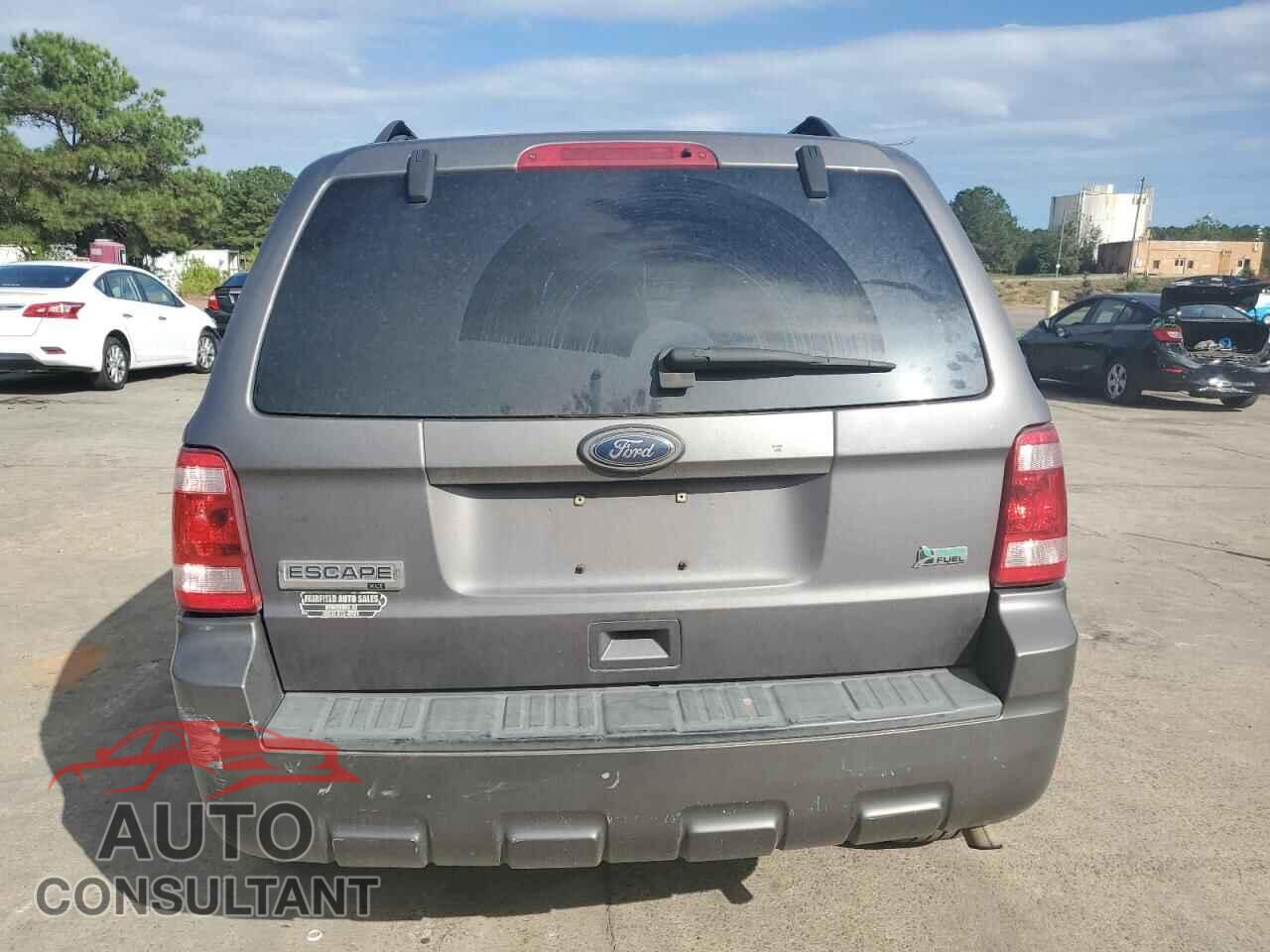 FORD ESCAPE 2010 - 1FMCU9DG1AKC28958