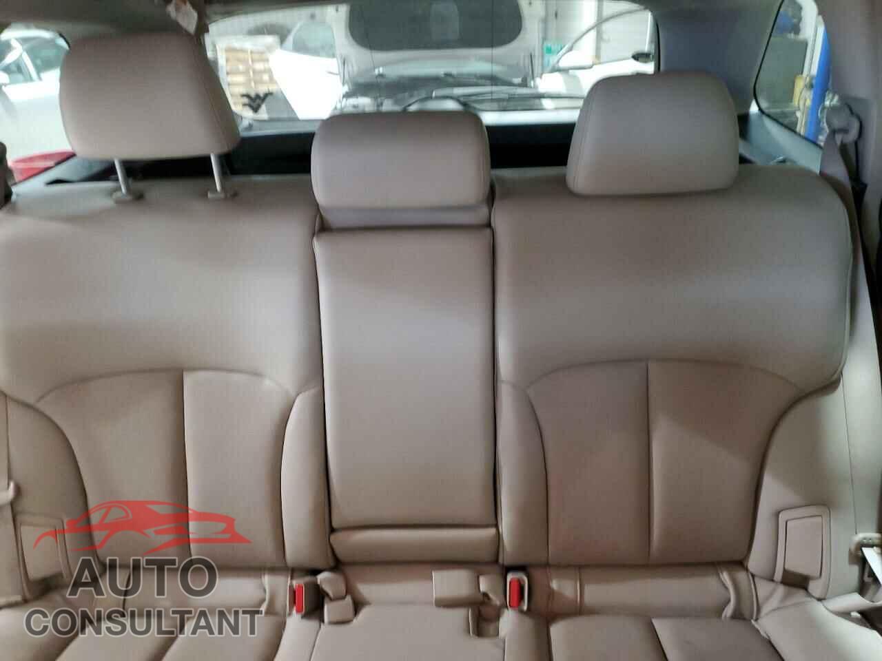 SUBARU OUTBACK 2010 - 4S4BRCKC2A3340222