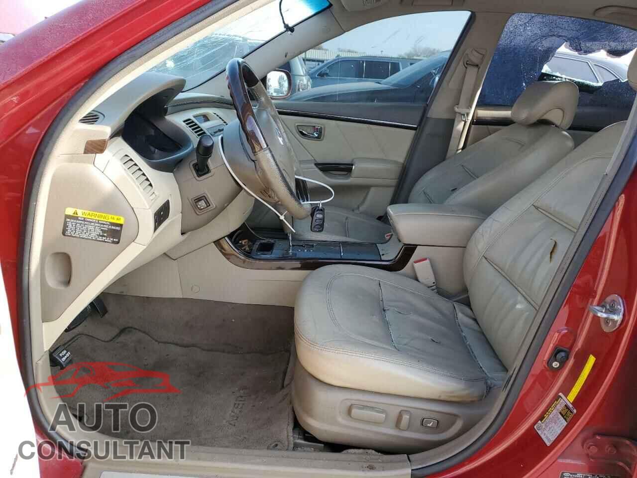 HYUNDAI AZERA 2011 - KMHFC4DF5BA552545
