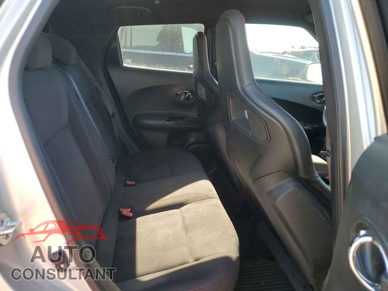 NISSAN JUKE 2015 - JN8DF5MV7FT250348