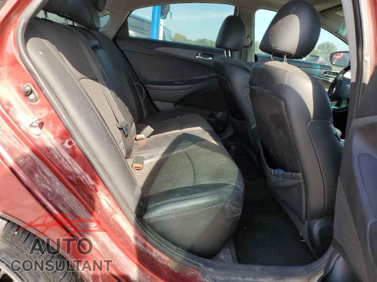 HYUNDAI SONATA 2011 - 5NPEC4AB0BH201889