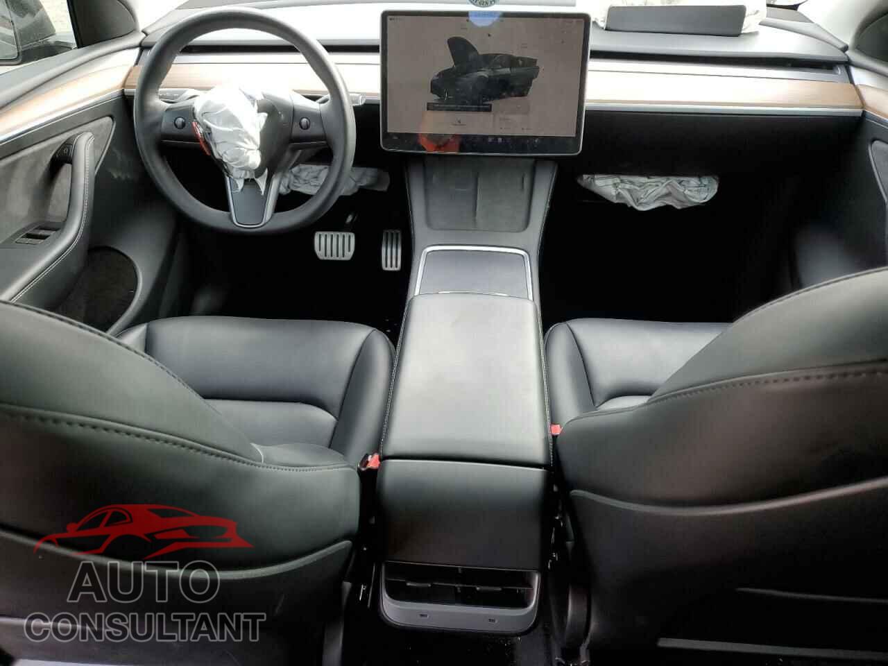TESLA MODEL Y 2023 - 7SAYGDEF9PF844524
