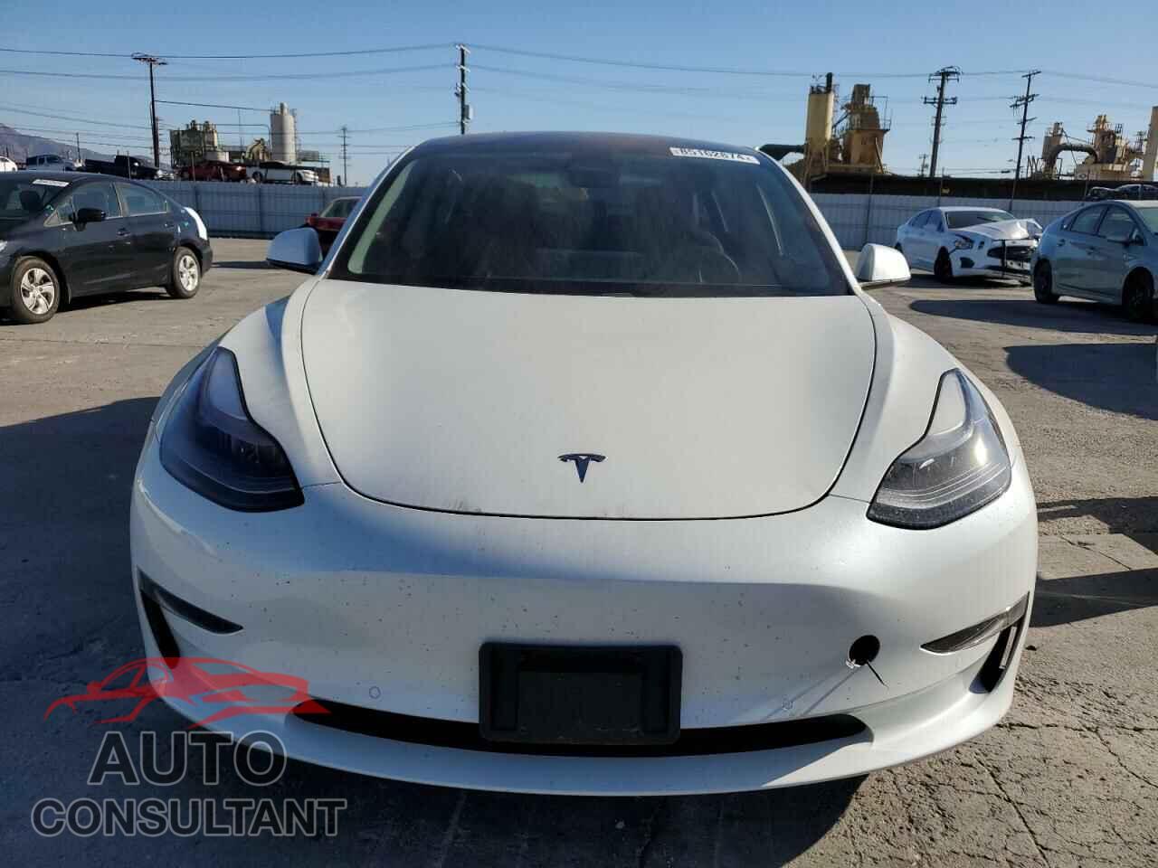 TESLA MODEL 3 2021 - 5YJ3E1EA1MF878520