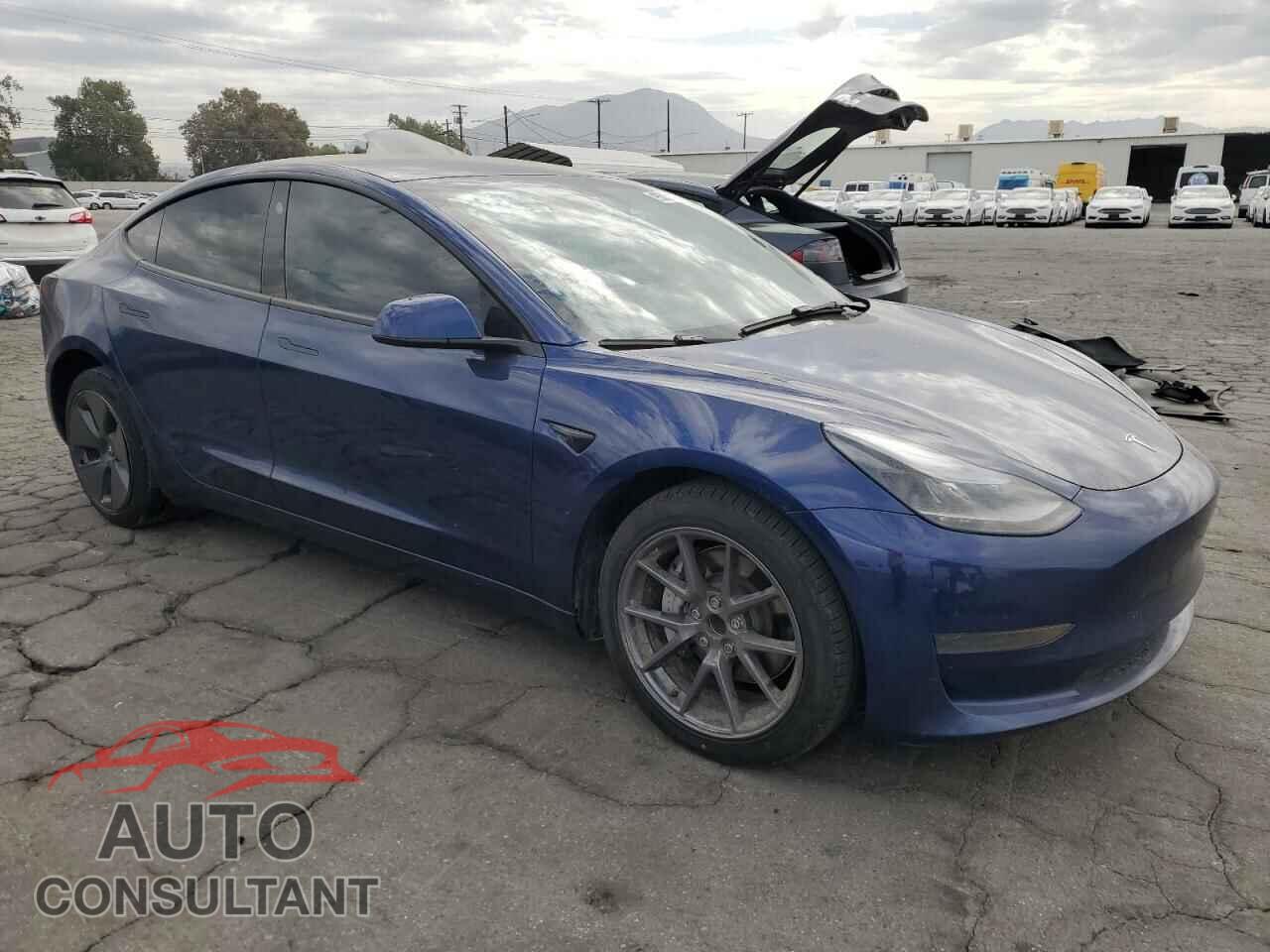 TESLA MODEL 3 2023 - 5YJ3E1EA0PF694870