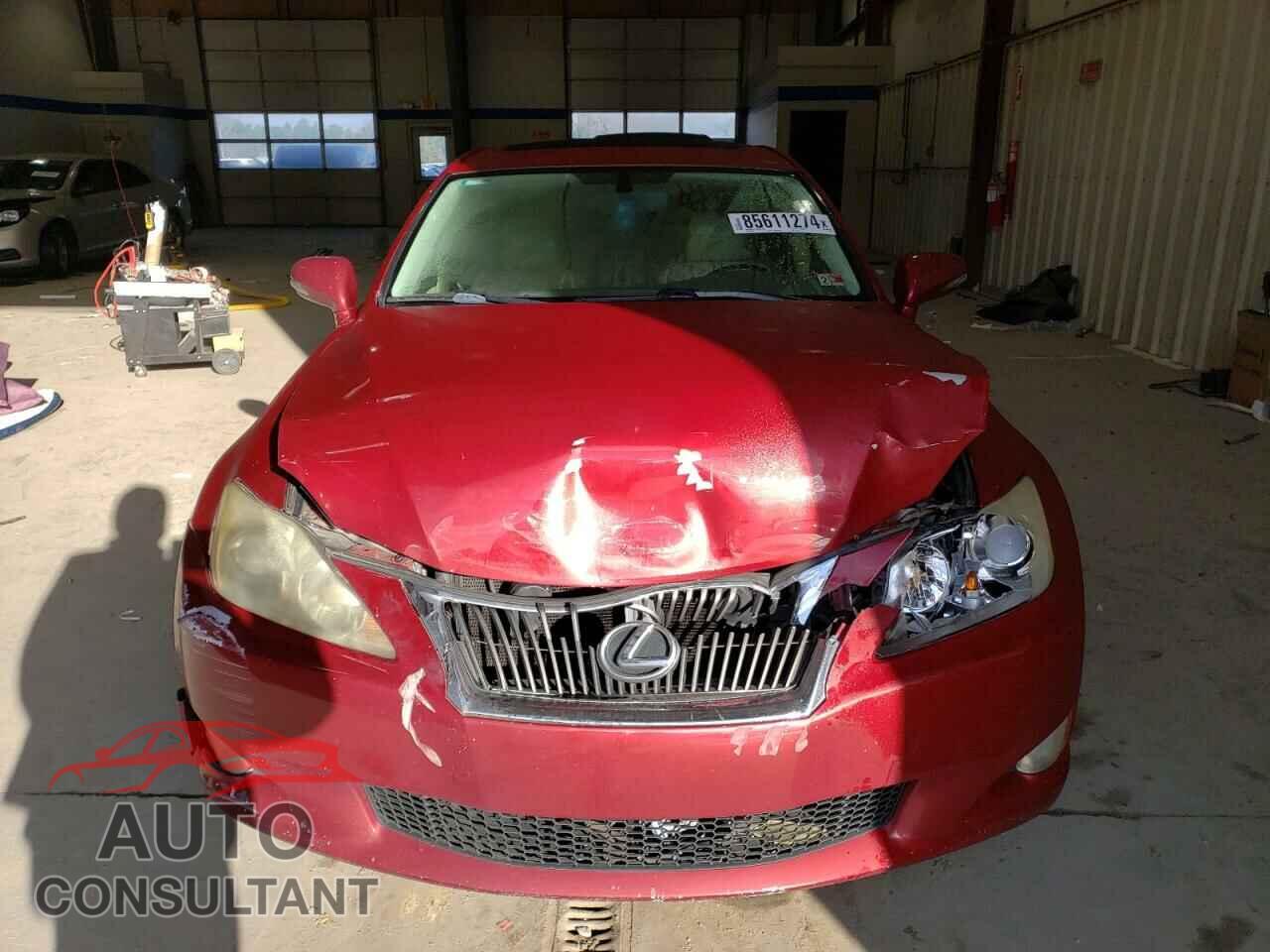 LEXUS IS 2010 - JTHBF5C28A5115546