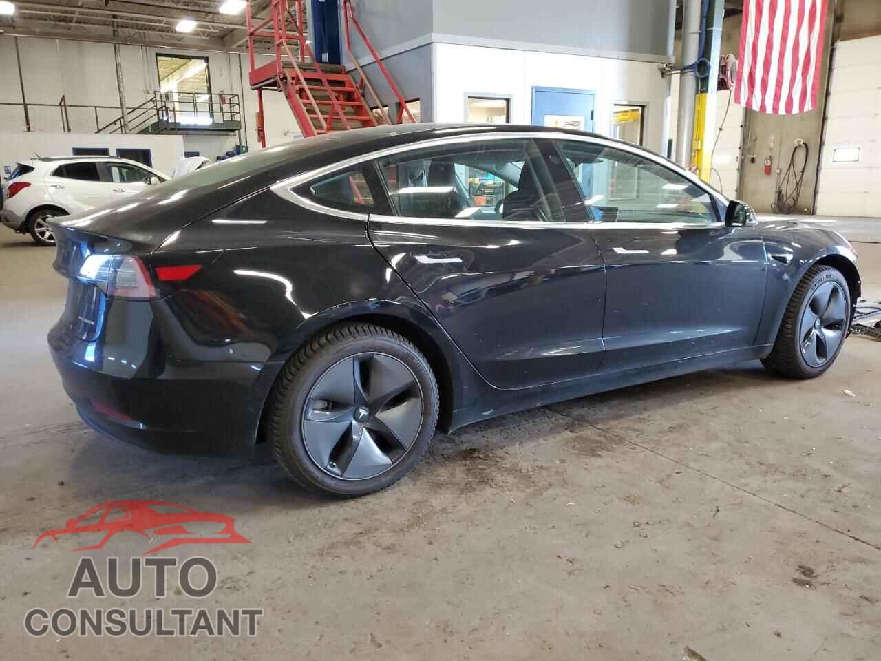 TESLA MODEL 3 2018 - 5YJ3E1EB4JF113502