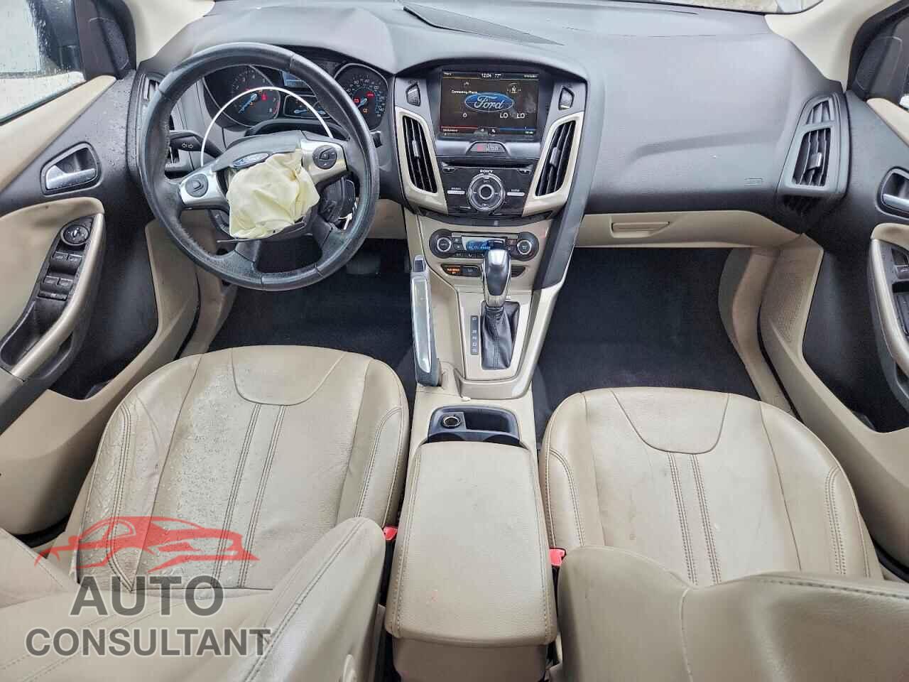 FORD FOCUS 2012 - 1FAHP3H2XCL150325