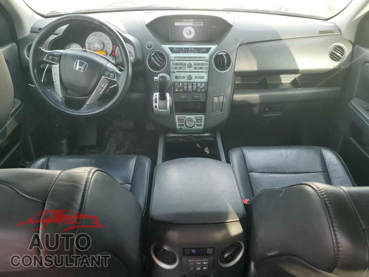 HONDA PILOT 2011 - 5FNYF3H98BB032379