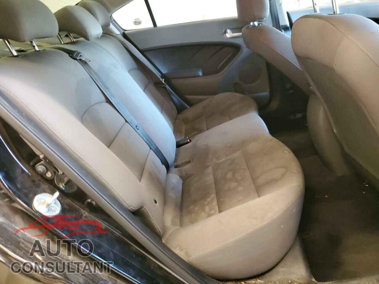 KIA FORTE 2018 - 3KPFK4A75JE202462