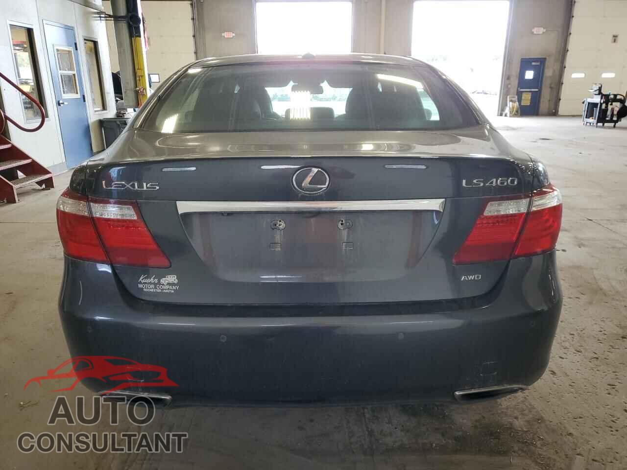LEXUS LS460 2009 - JTHCL46F795000258