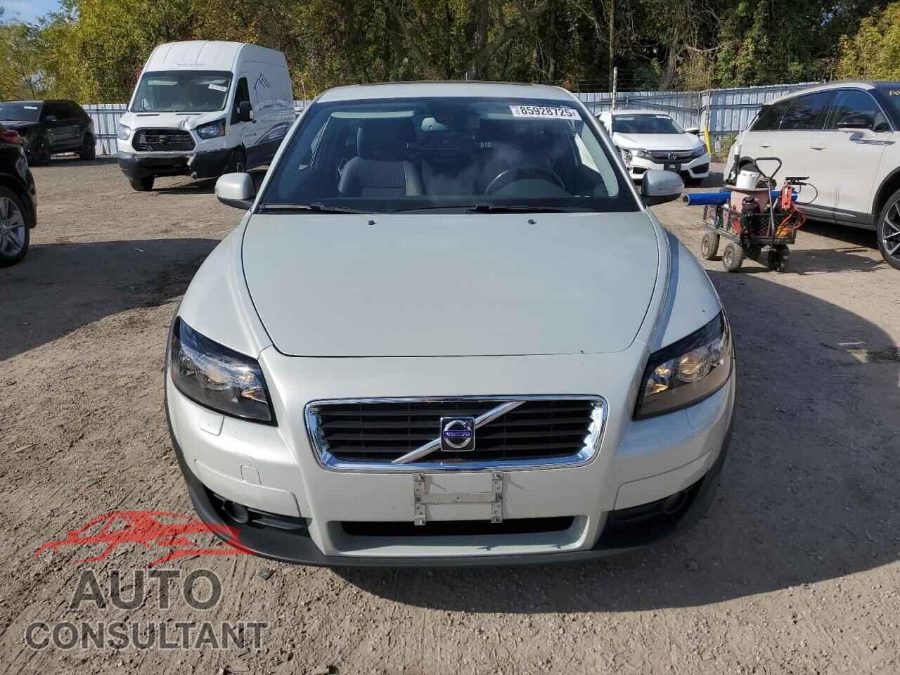 VOLVO C30 2010 - YV1382MK9A2173318