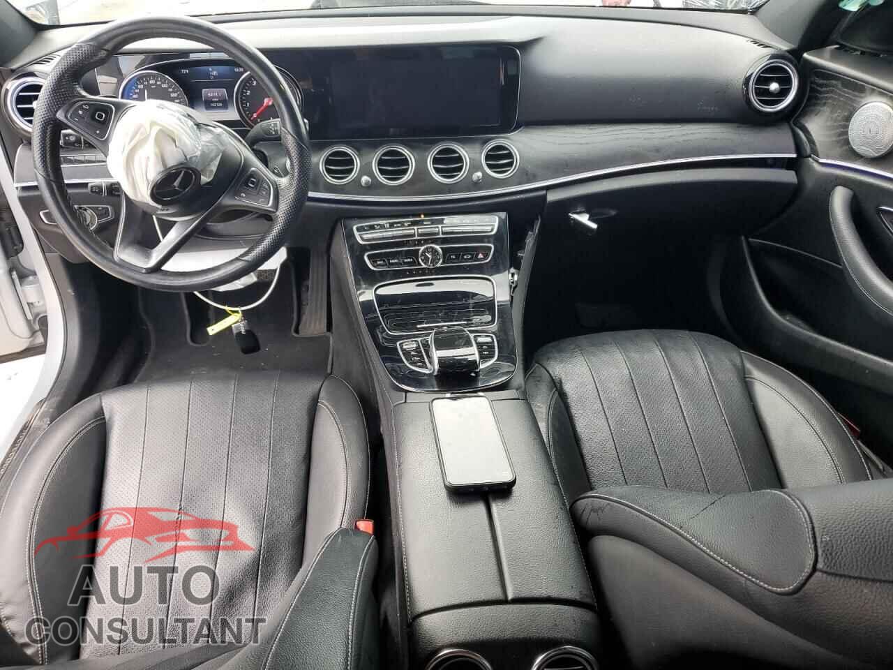 MERCEDES-BENZ E-CLASS 2017 - WDDZF4KB1HA133101