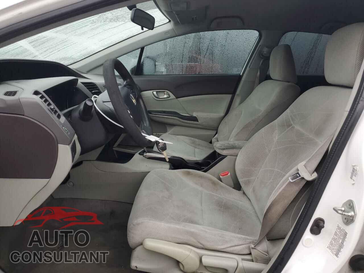 HONDA CIVIC 2012 - 19XFB2F57CE350045