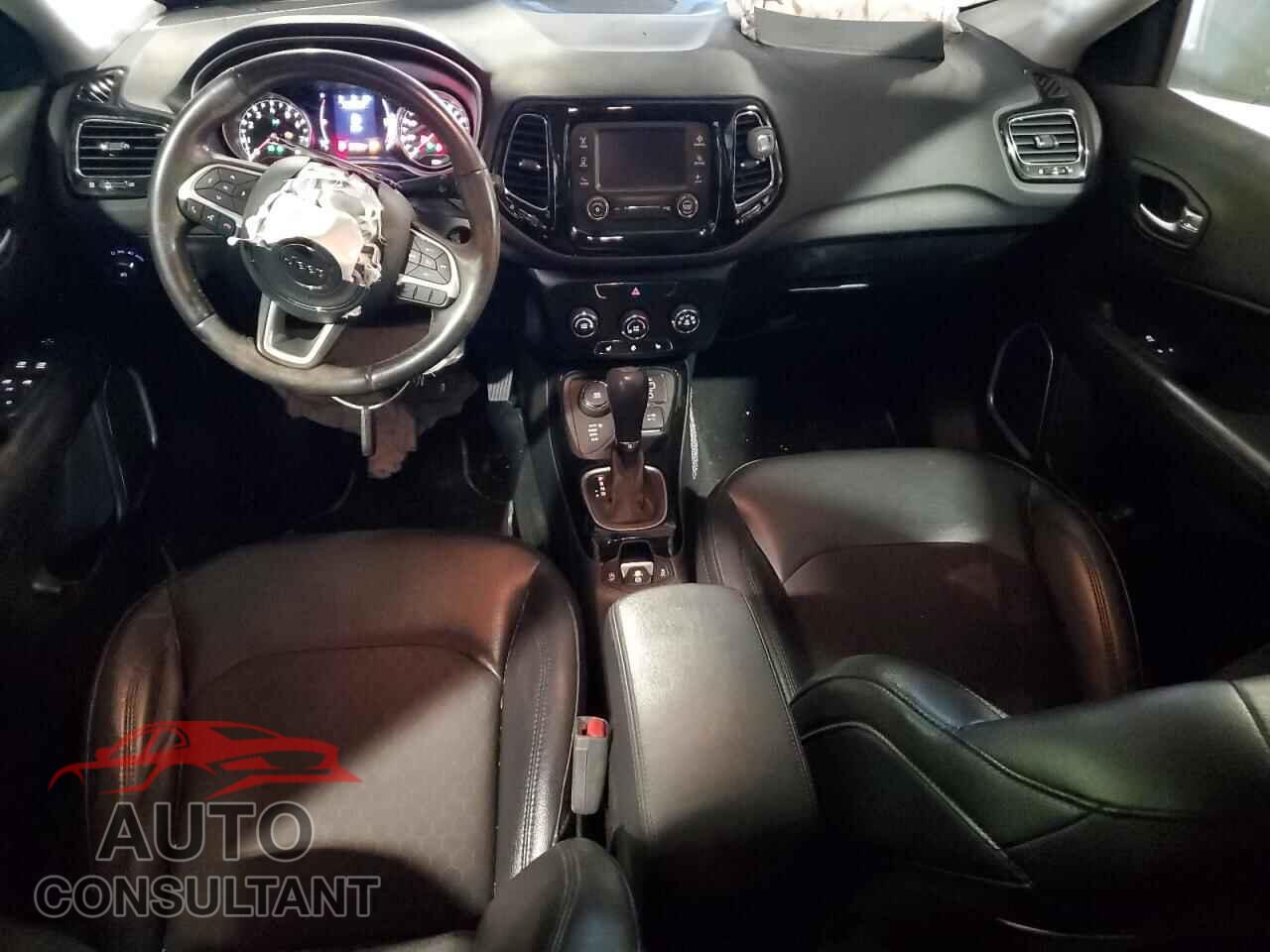 JEEP COMPASS 2018 - 3C4NJDBB9JT395194