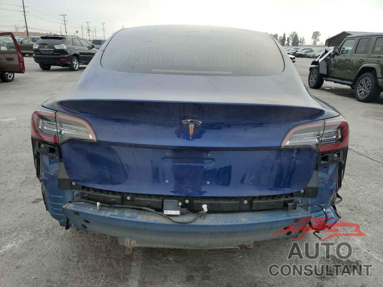 TESLA MODEL 3 2018 - 5YJ3E1EA9JF155767