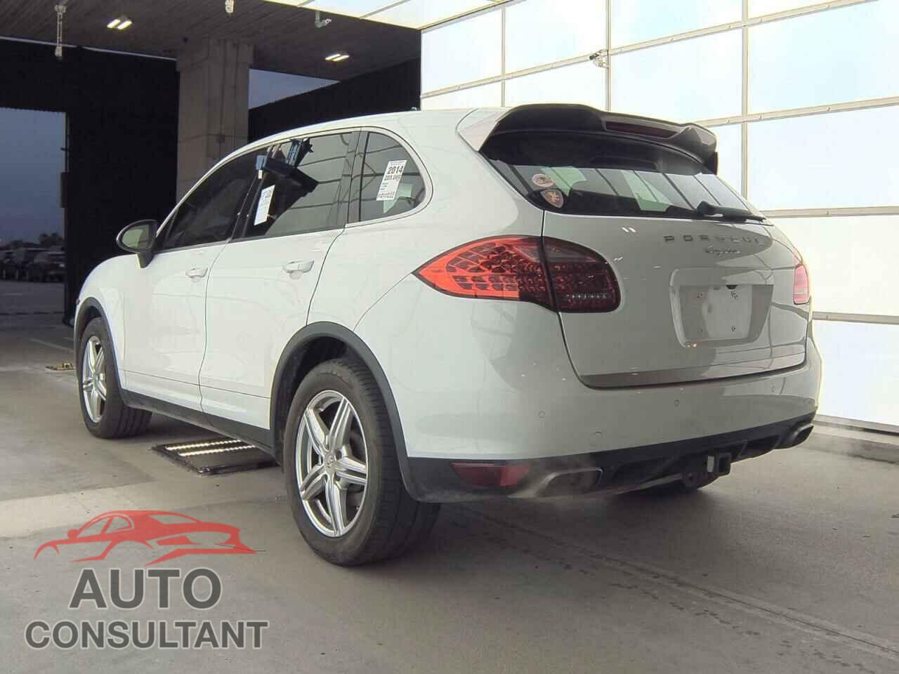 PORSCHE CAYENNE 2014 - WP1AA2A28ELA92511