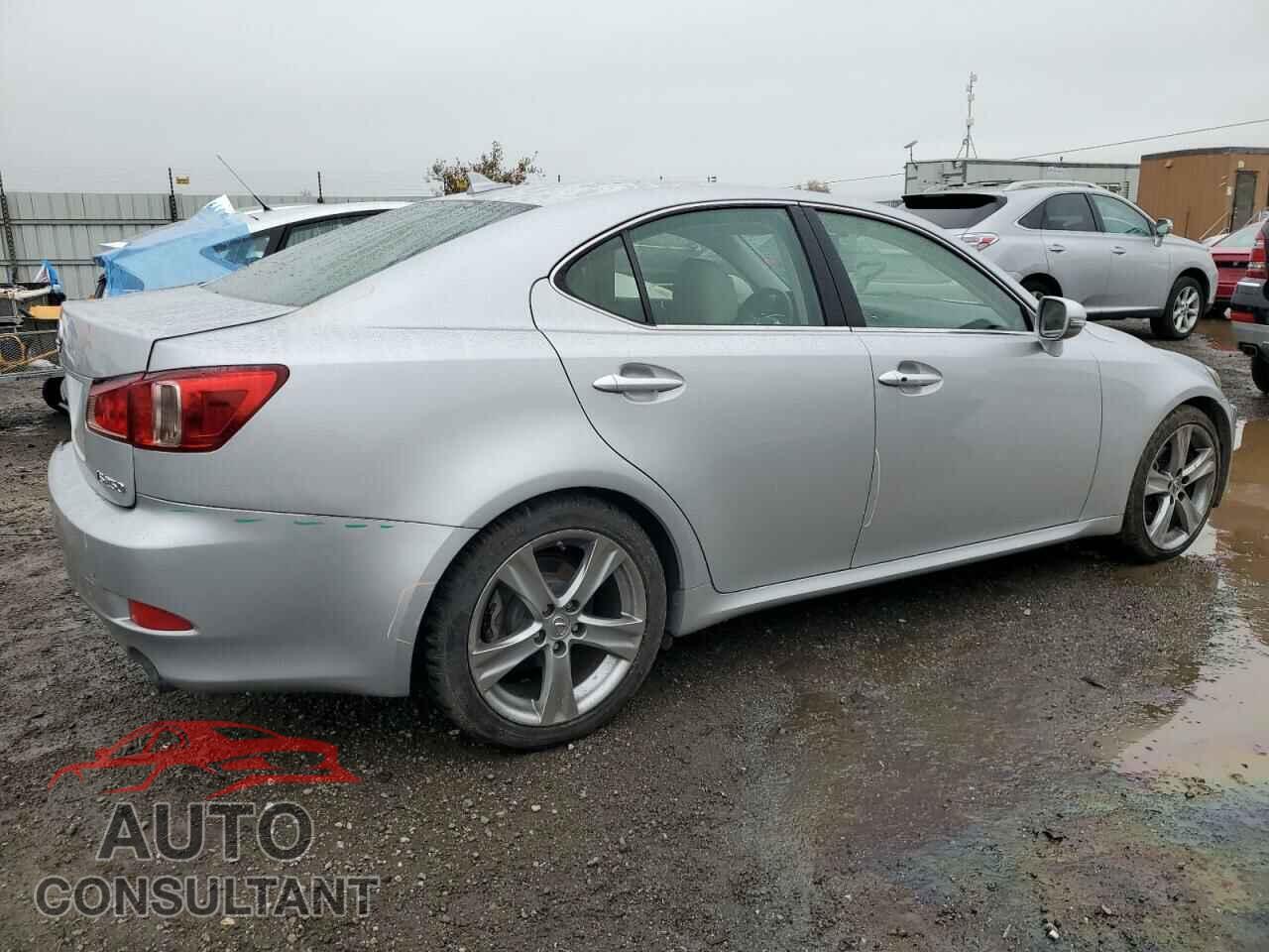 LEXUS IS 2012 - JTHBF5C25C2102208