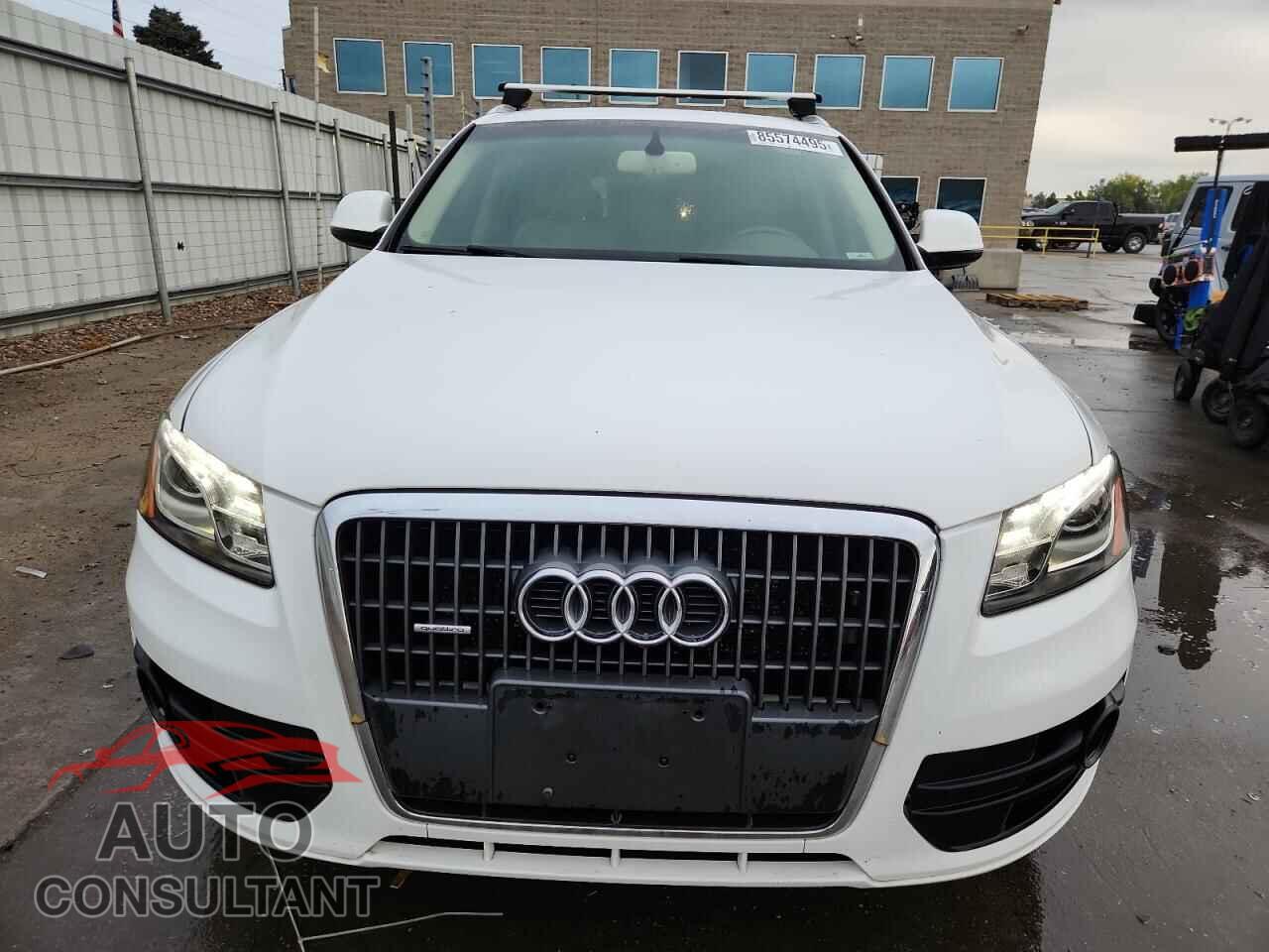 AUDI Q5 2011 - WA1LFAFP4BA040708