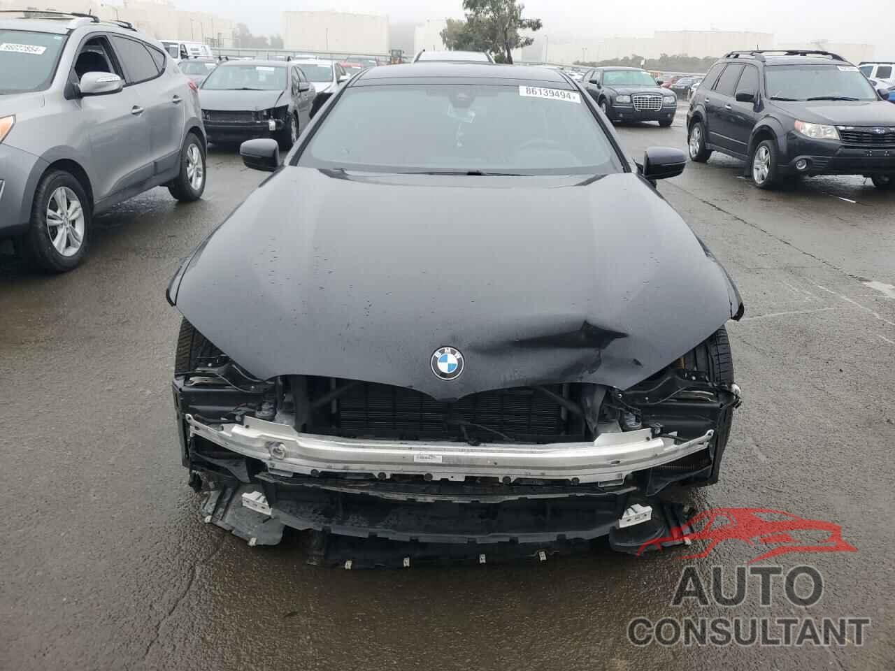 BMW M8 2022 - WBAGV8C0XNCH63529