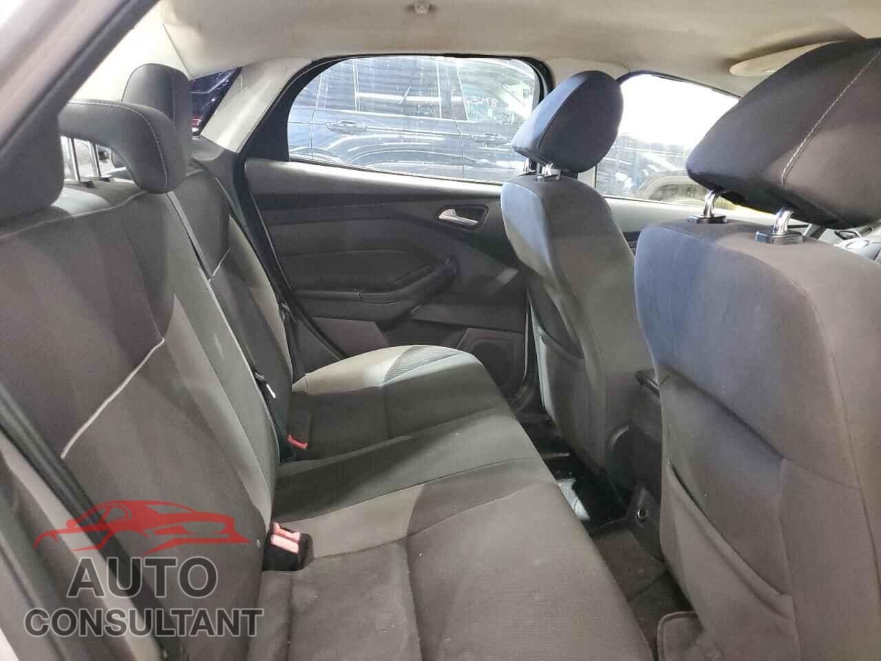 FORD FOCUS 2014 - 1FADP3F29EL189055