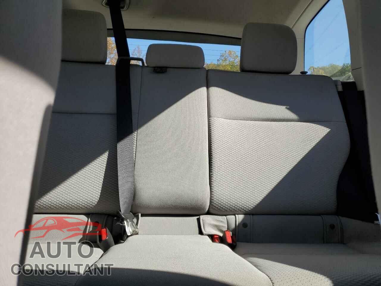 SUBARU FORESTER 2017 - JF2SJABC2HH588064
