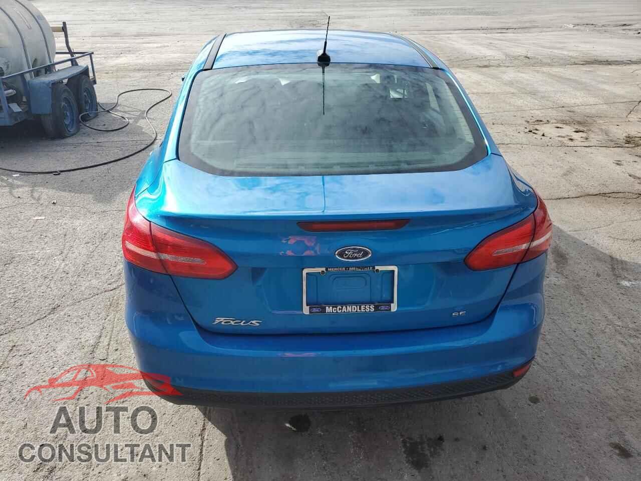 FORD FOCUS 2017 - 1FADP3F23HL209420