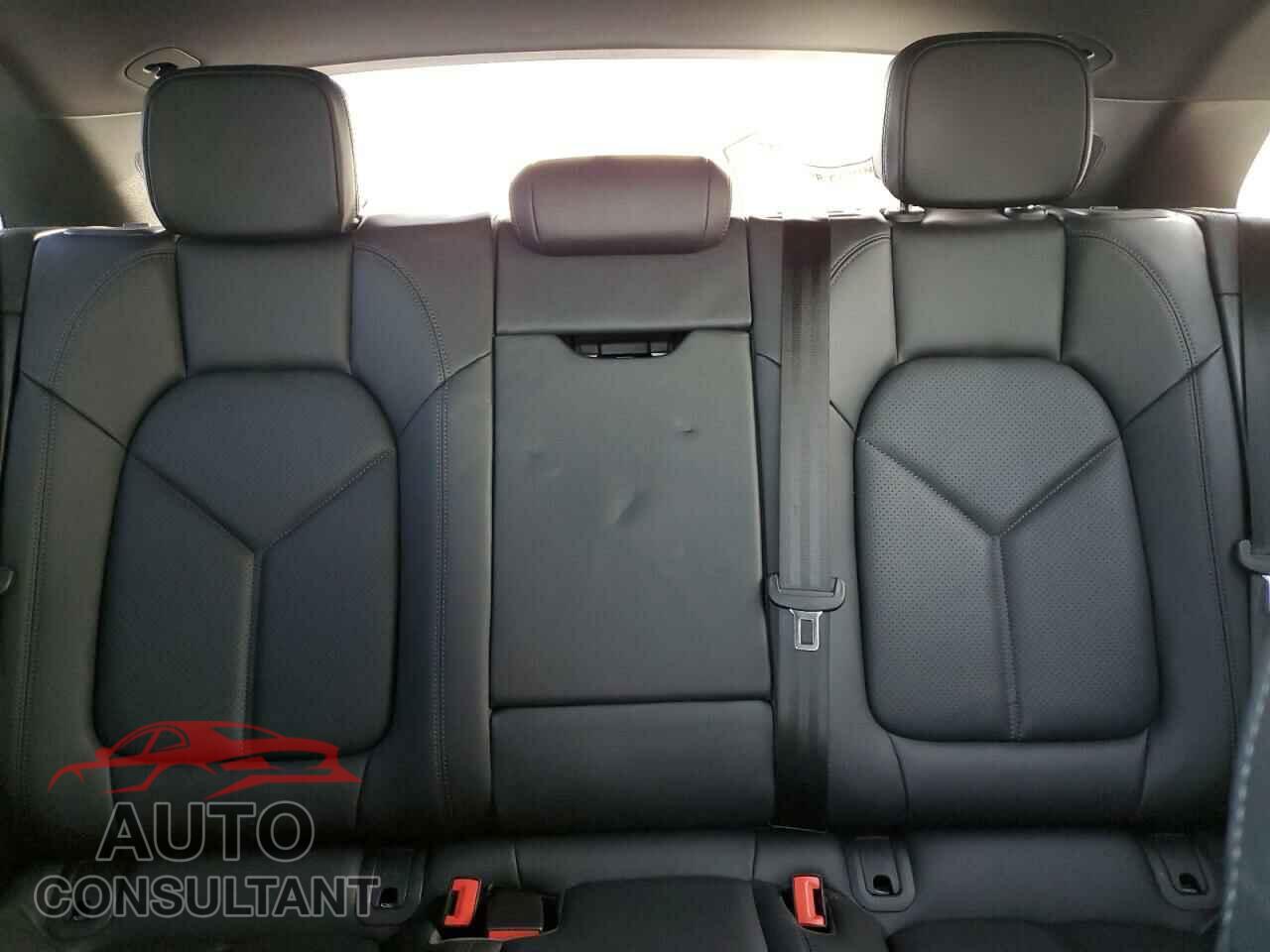 PORSCHE MACAN BASE 2024 - WP1AA2A56RLB02811