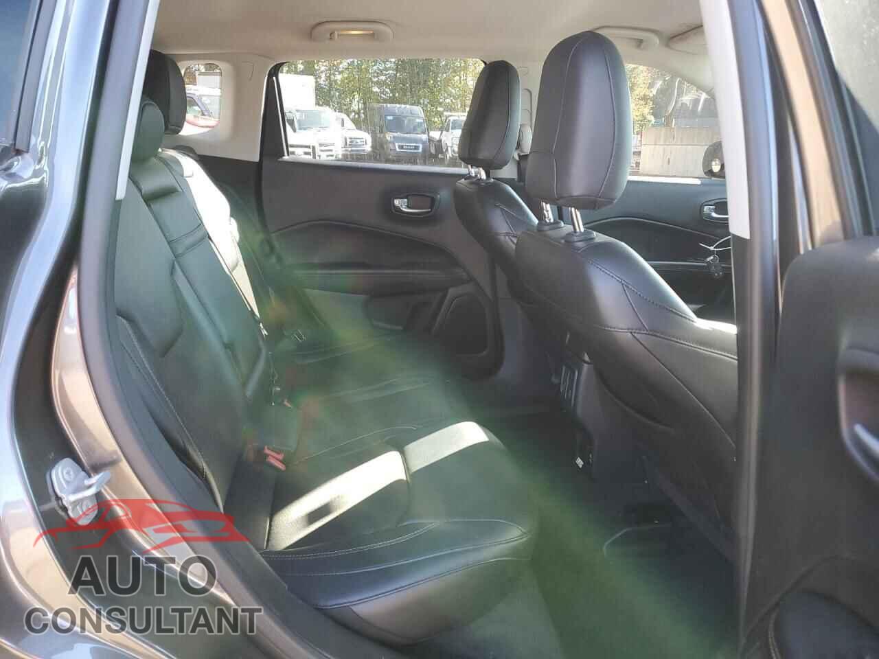JEEP COMPASS 2017 - 3C4NJDBB7HT692345