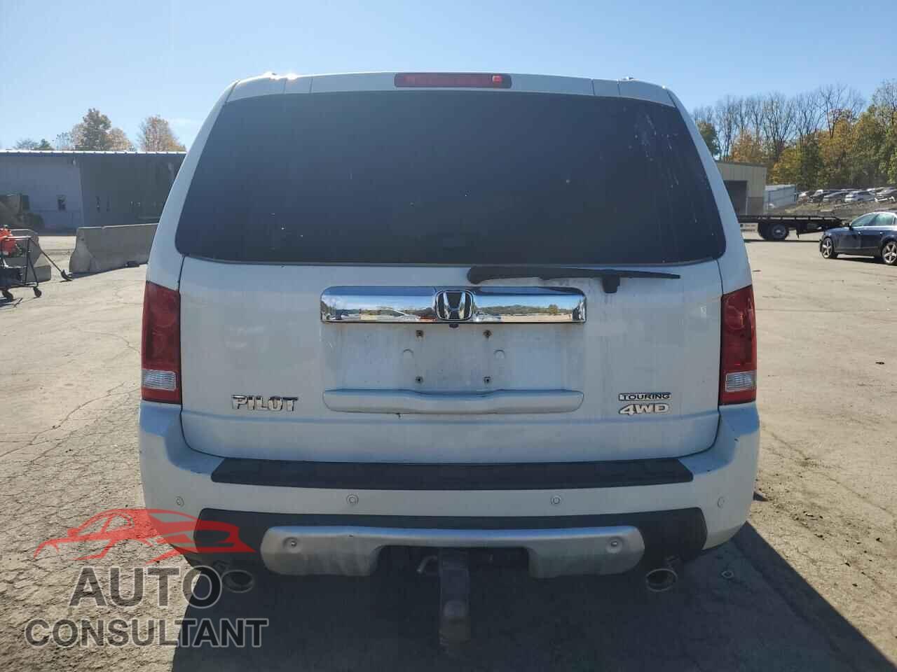 HONDA PILOT 2011 - 5FNYF4H97BB069056