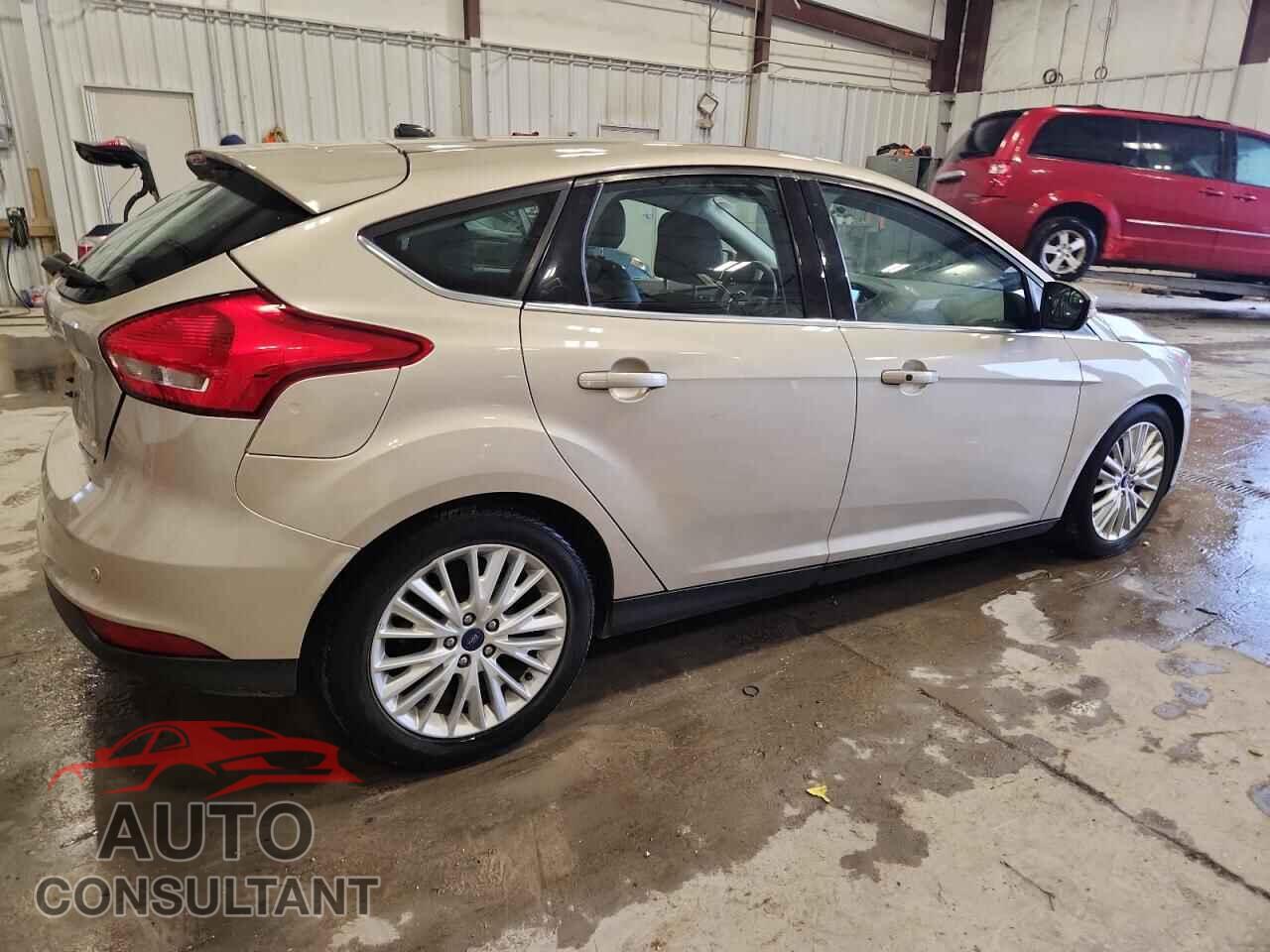 FORD FOCUS 2017 - 1FADP3N25HL329060