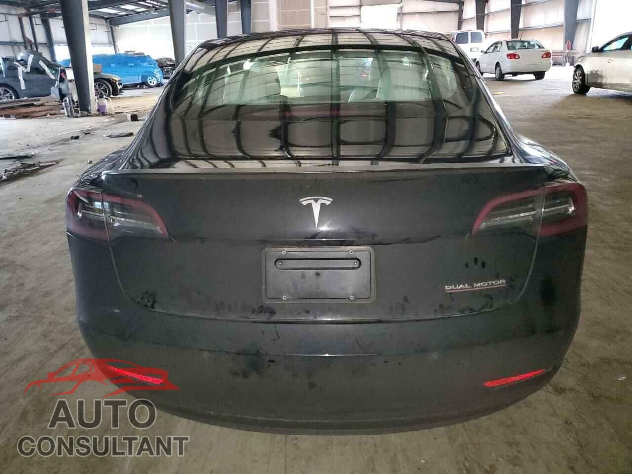 TESLA MODEL 3 2020 - 5YJ3E1EC0LF742413