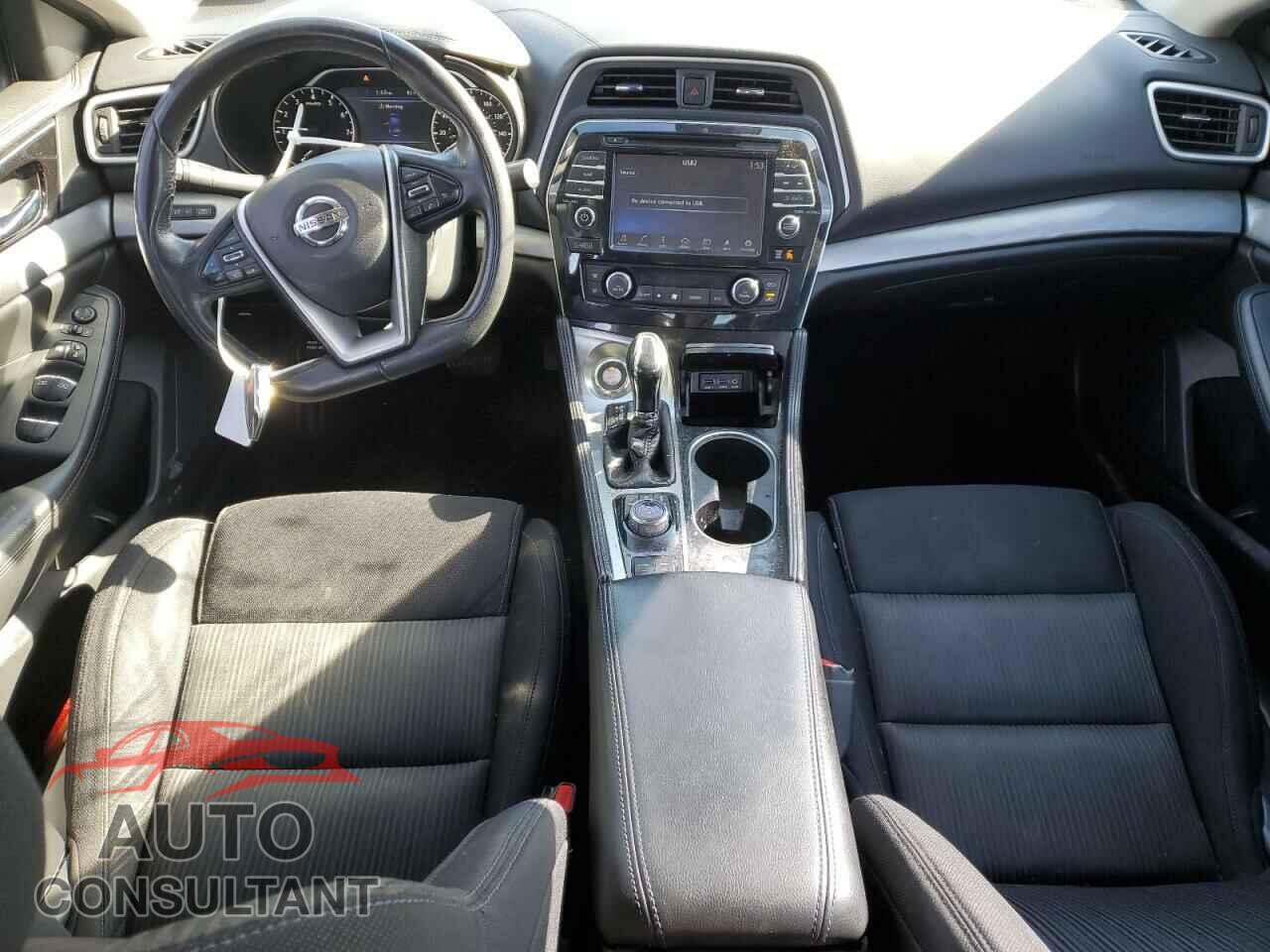 NISSAN MAXIMA 2017 - 1N4AA6AP1HC423699