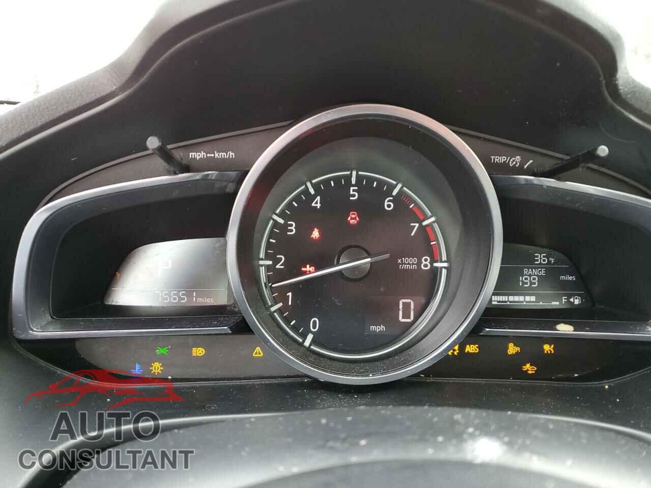 MAZDA 3 2017 - 3MZBN1W3XHM148373